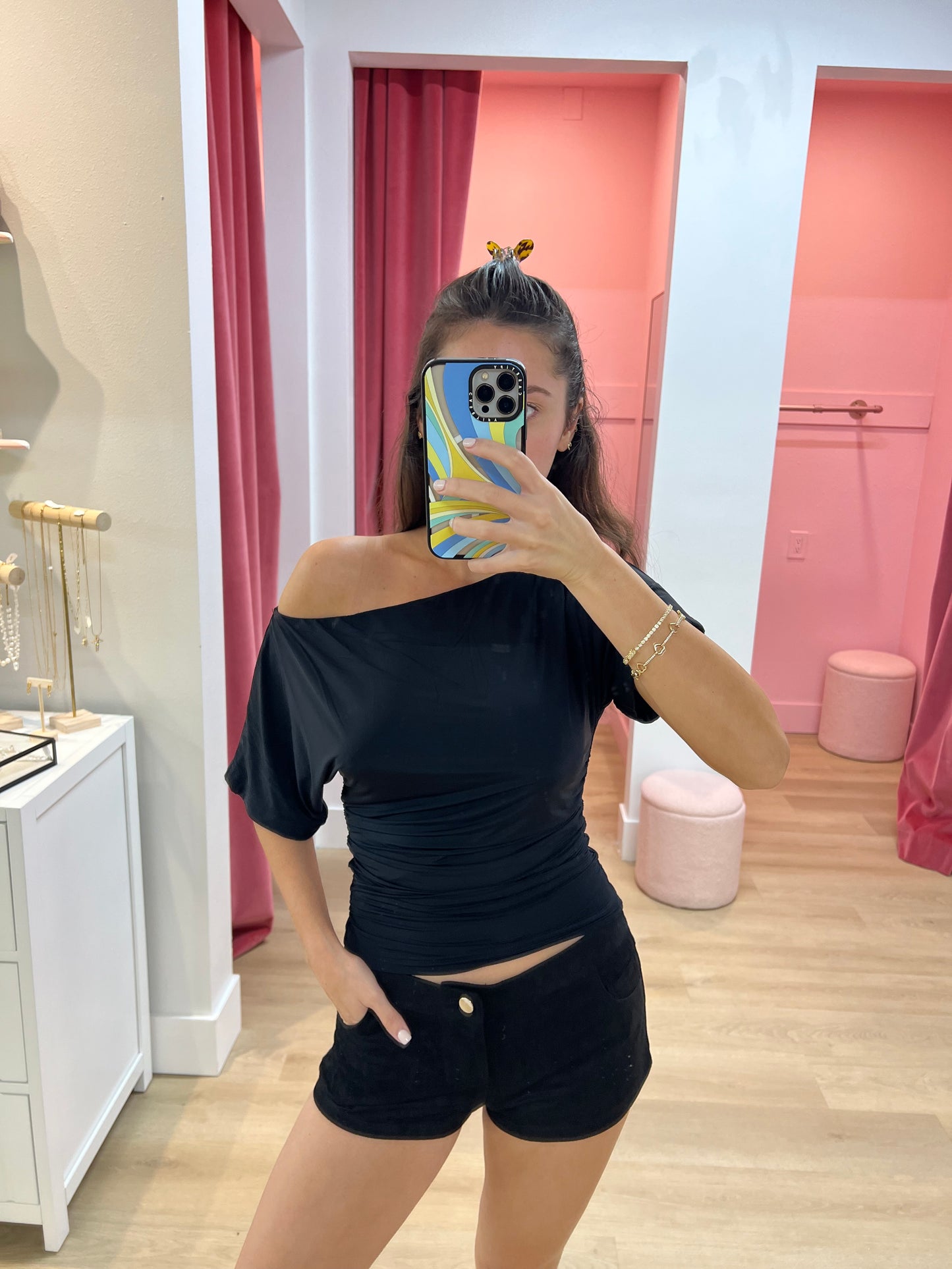 Kennedy Asymmetric Off-shoulder Top