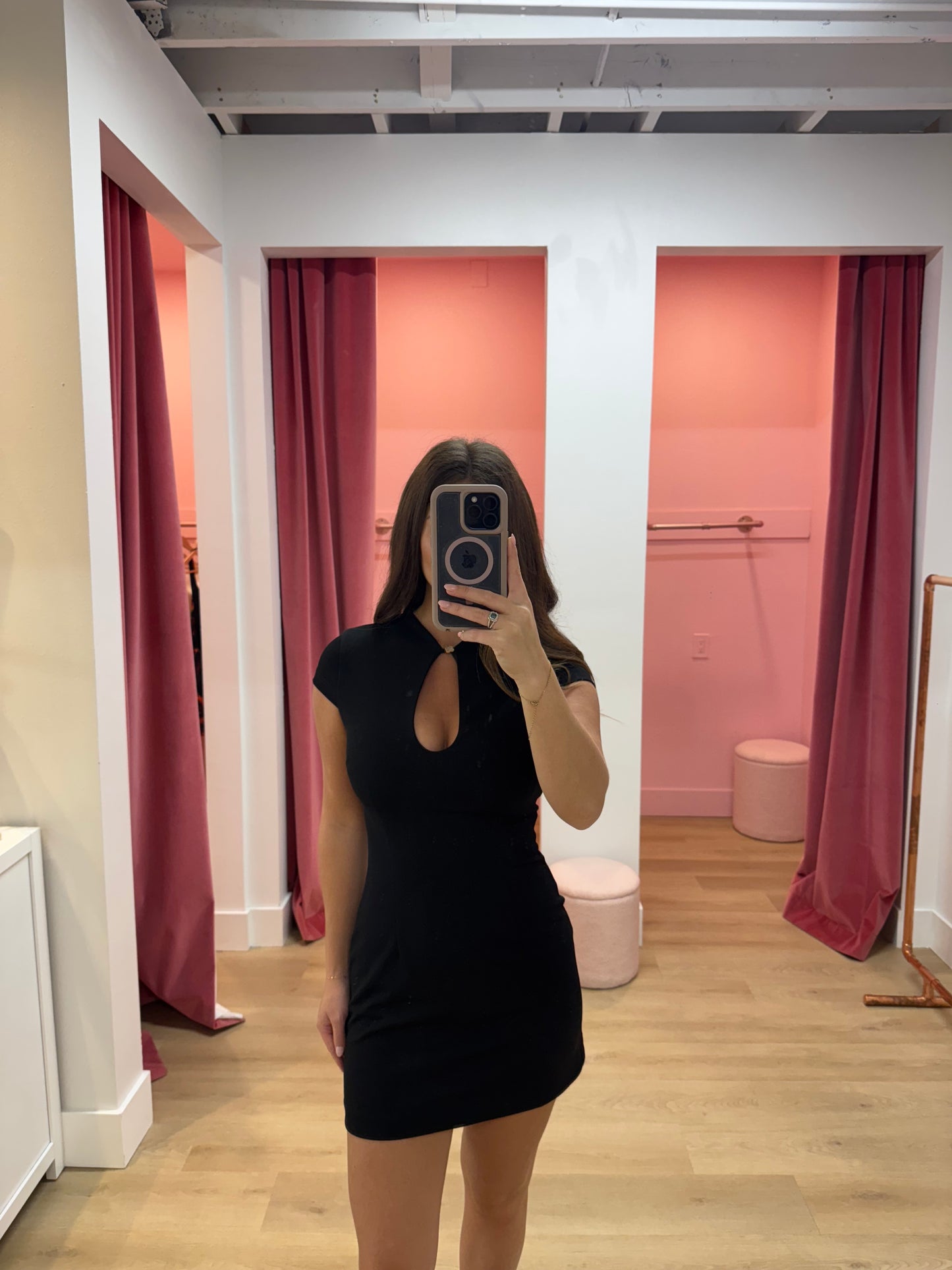 Vieno Keyhole Mini Dress - BLACK