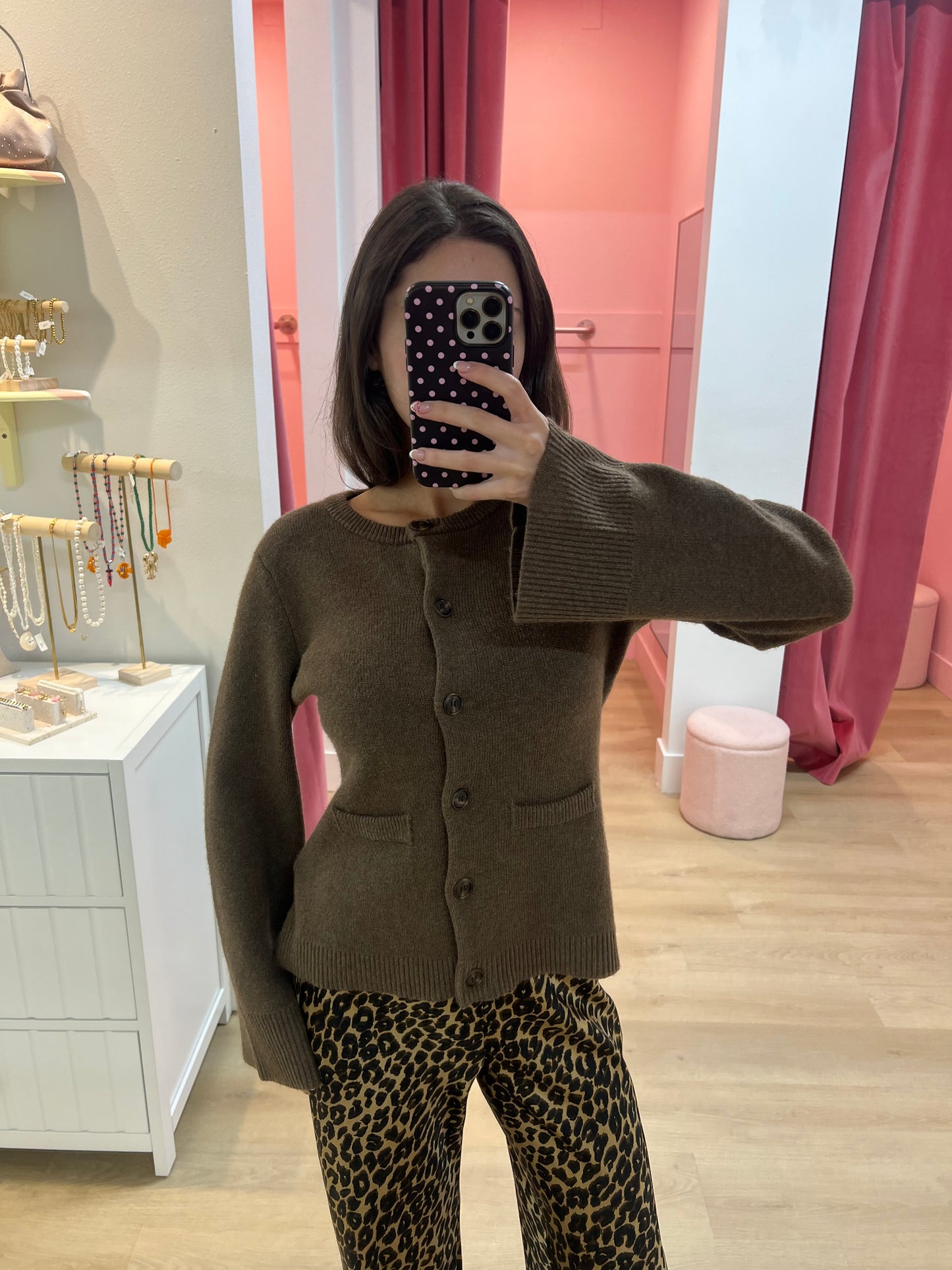 The Tyler Cardigan | CHESTNUT