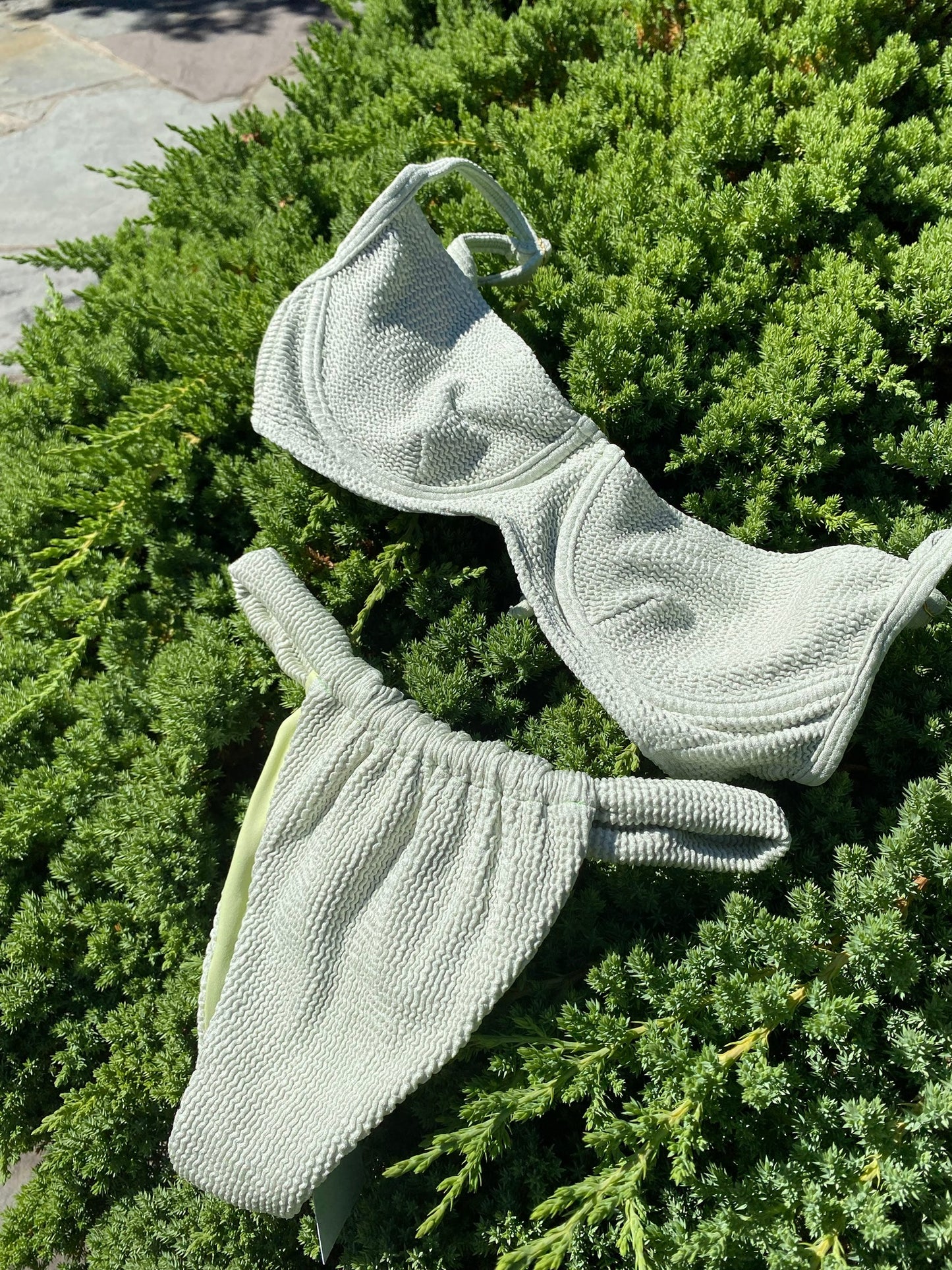 Kiwi Bikini Top