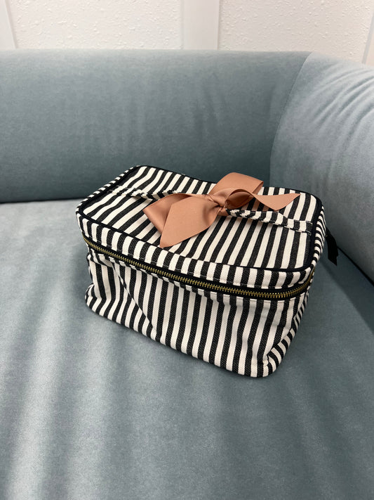 Medium Box Makeup & Toiletry, Striped
