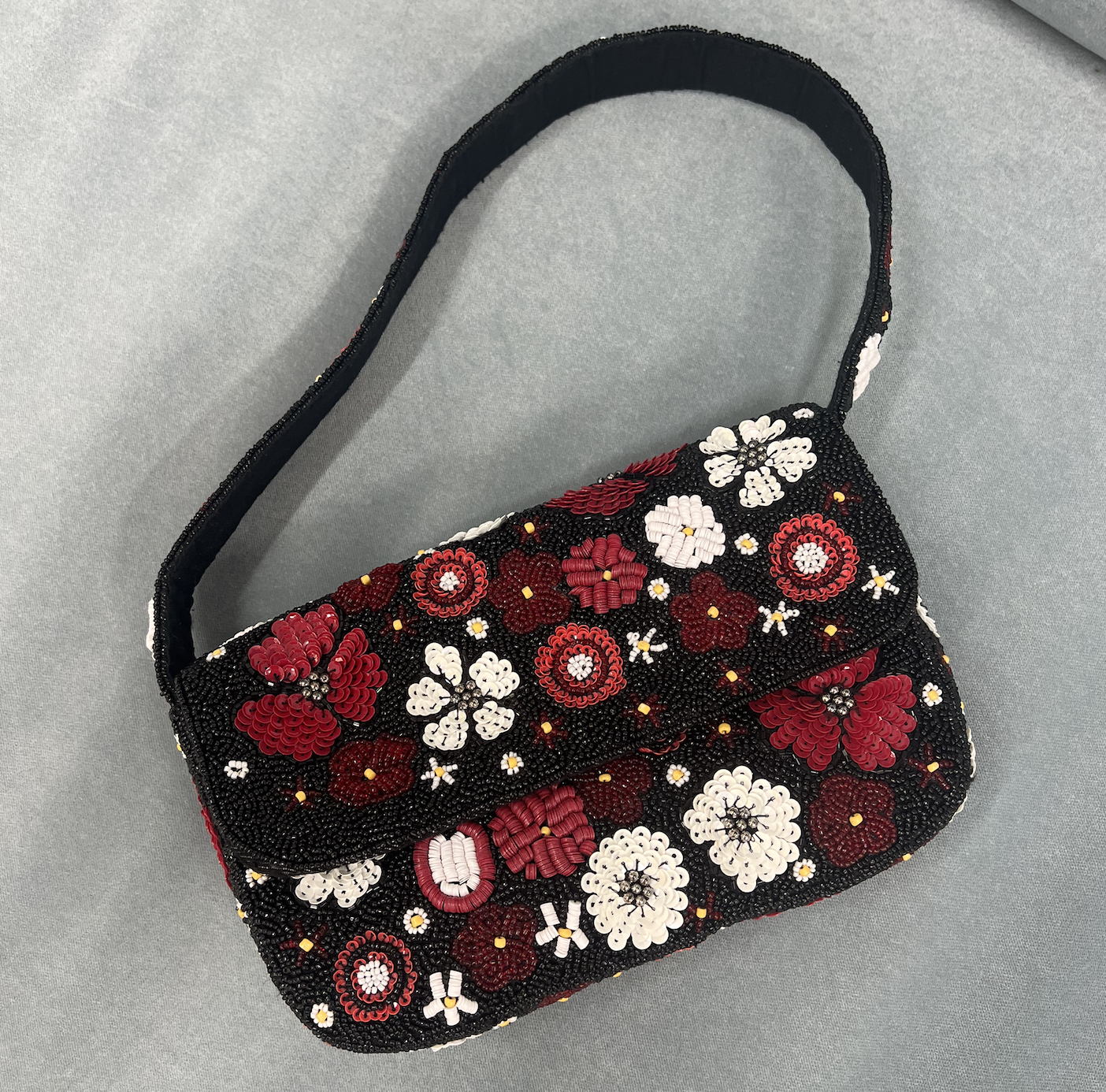 Scarlet Romance Embellished Shoulder Bag
