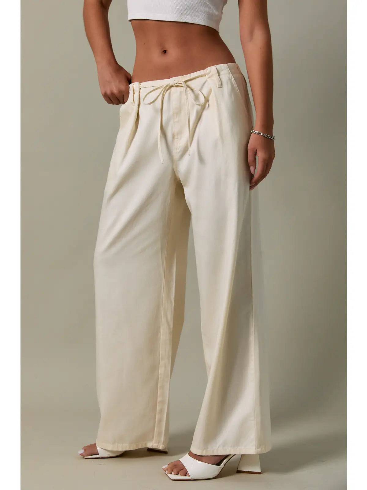 Lucinda Low-Rise Pleated Pants