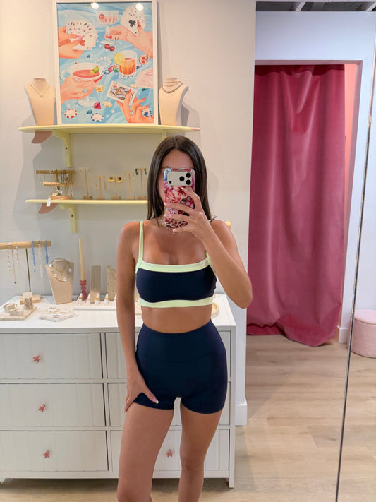 Kat Active Shorts - NAVY