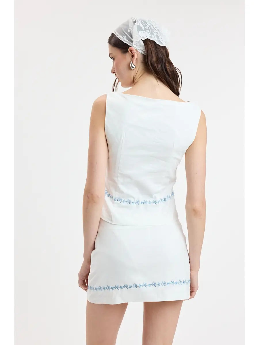 Amelie Floral Embroidered Skort