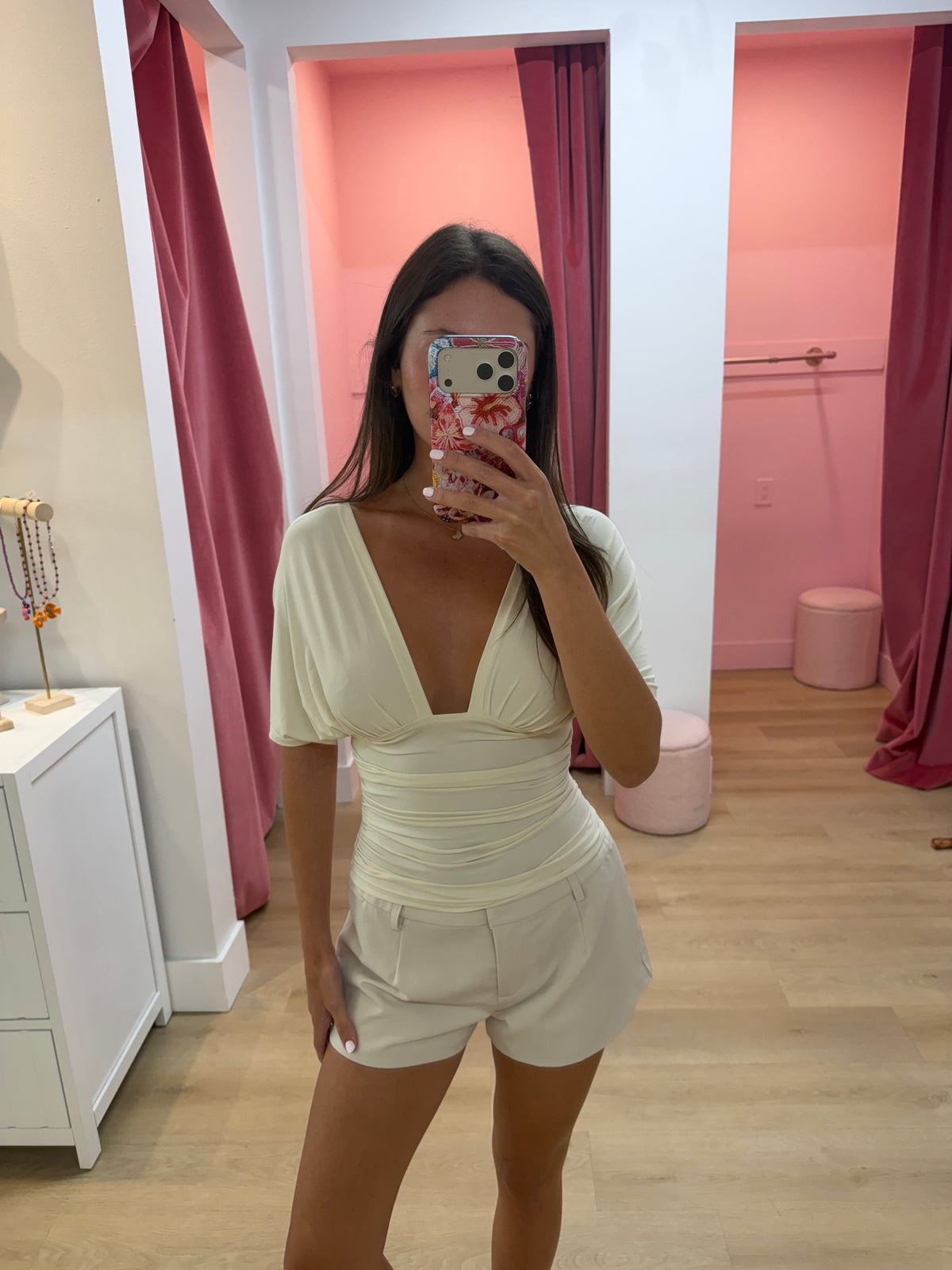 FREDDIE TAILORED SHORTS - VANILLA