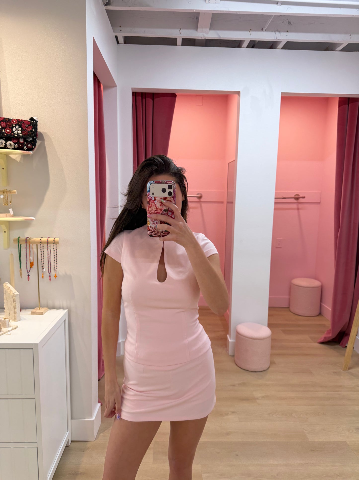 VIENO KEYHOLE FITTED TOP - MUSK