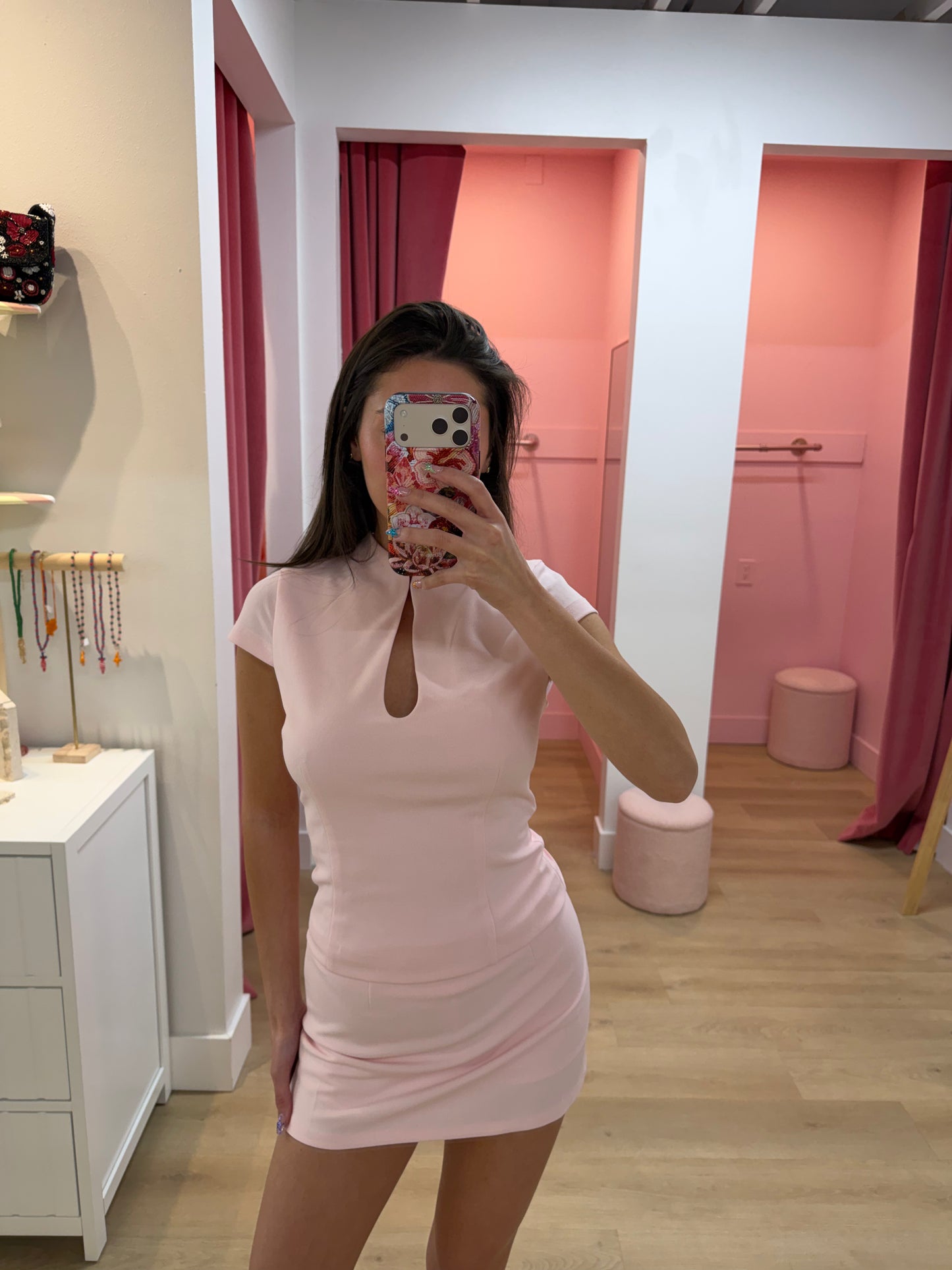 VIENO KEYHOLE FITTED TOP - MUSK