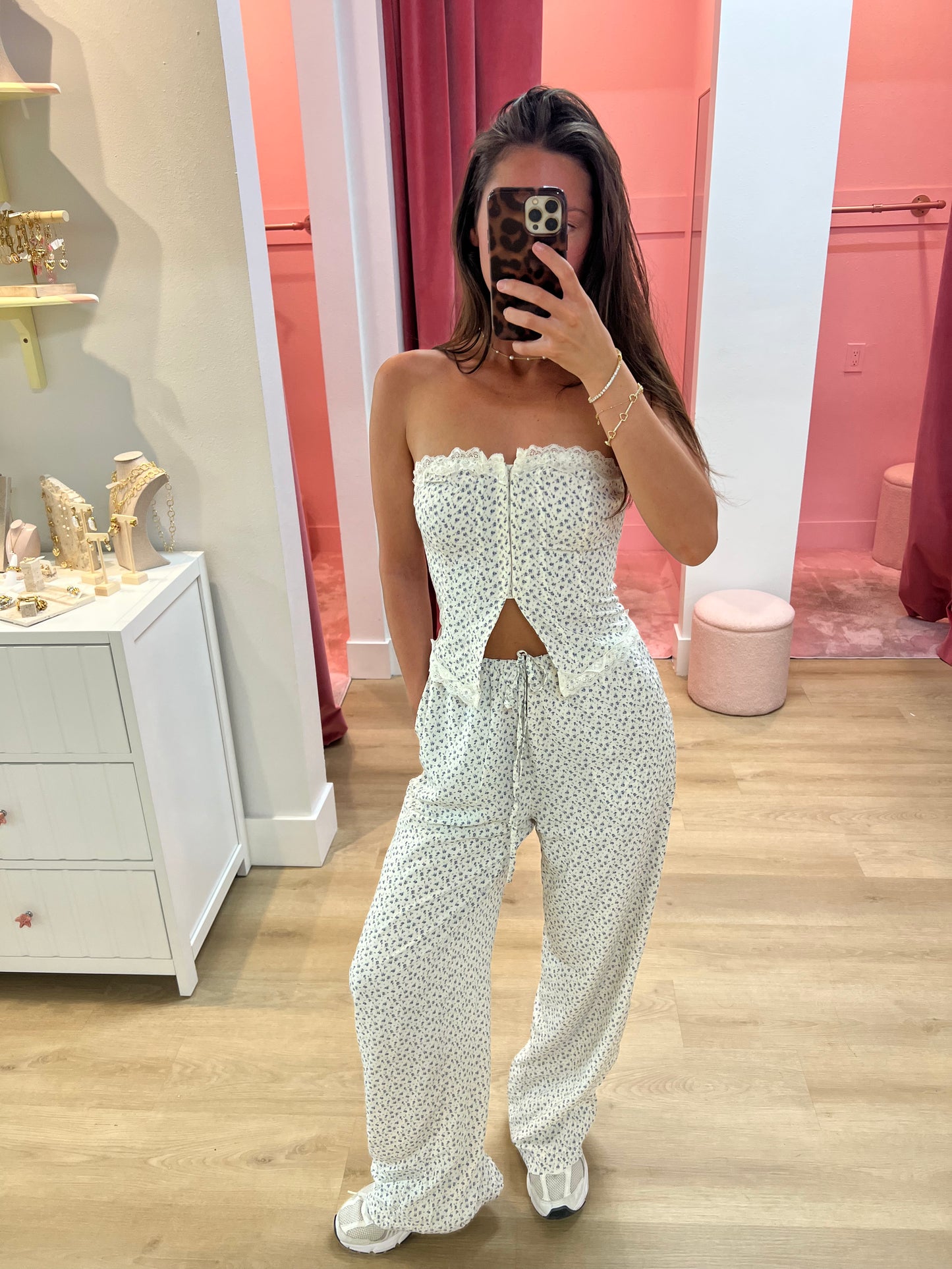 Ruby Lace-trim Strapless Corset Top