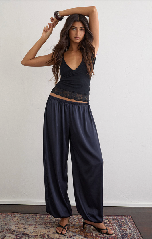 Kyra Balloon Trouser - NAVY SATIN